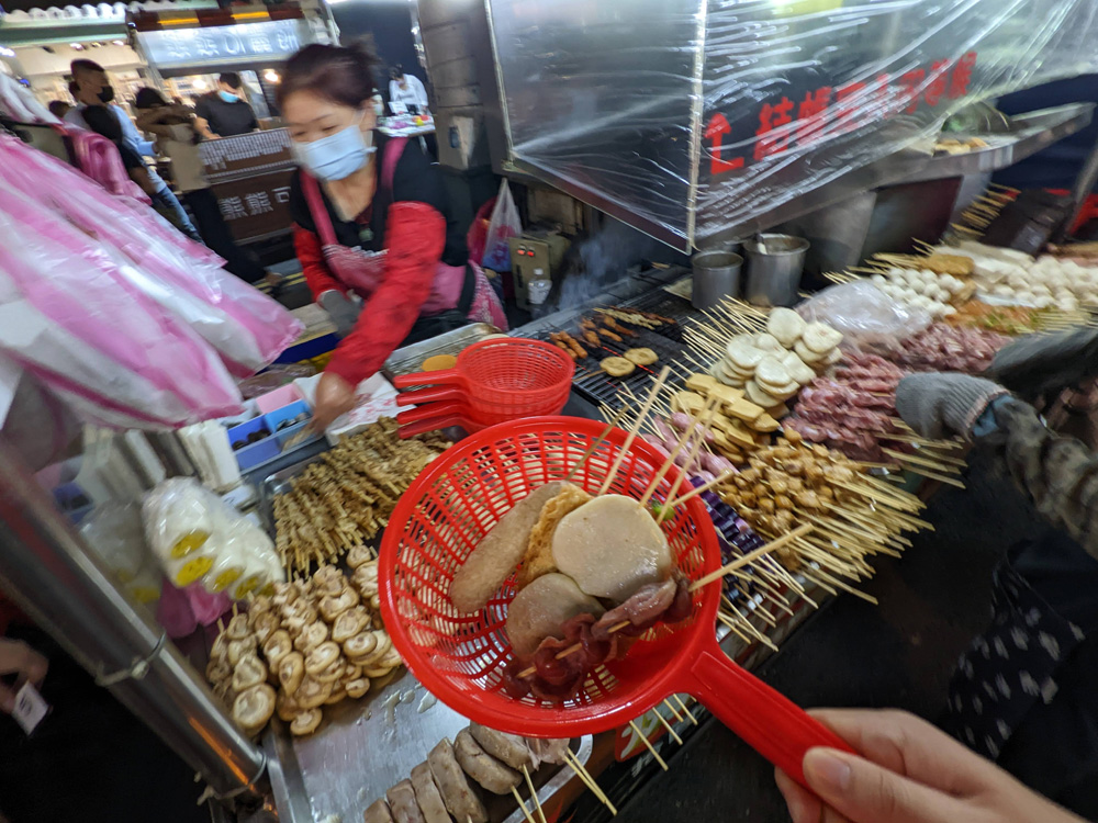 [中壢夜市] 中壢超好吃的串燒攤，中壢夜市烤翻天 | OurShare生活紀錄