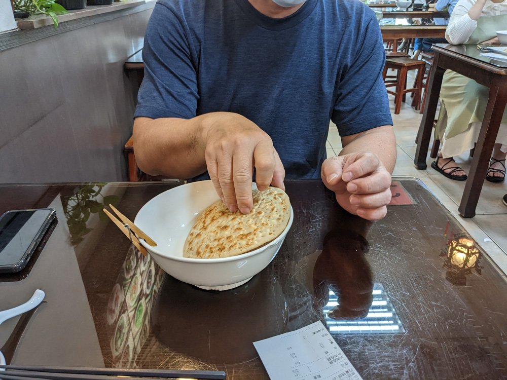 [林口美食] 林口吃什麼?鳥地方陝西小館，道地的陝西美食，絕對別錯過!菜單、餐點一次看透透 | OurShare生活紀錄