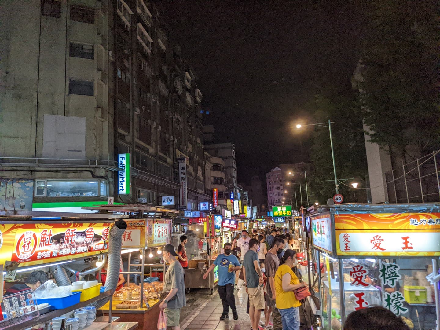 寧夏夜市有豬